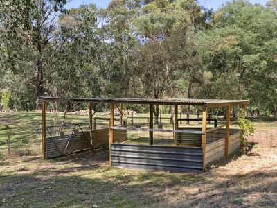 173 Simmonds Creek Road, Tawonga South
