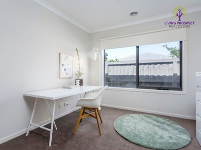 26 Surrey Grove, Point Cook