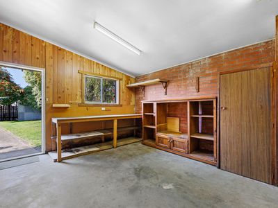 16 Lockett Street, Wynyard