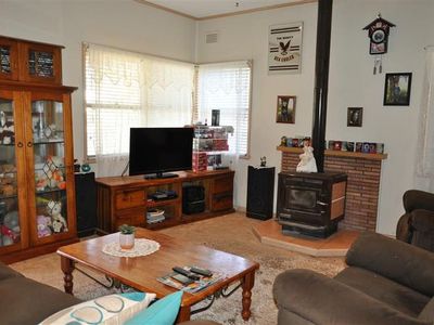 4 Woods Street, Forbes