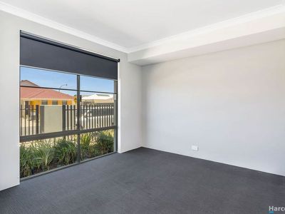 52 Equinox Avenue, Eglinton