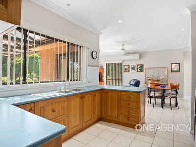 12 Longley Grove, Kanahooka