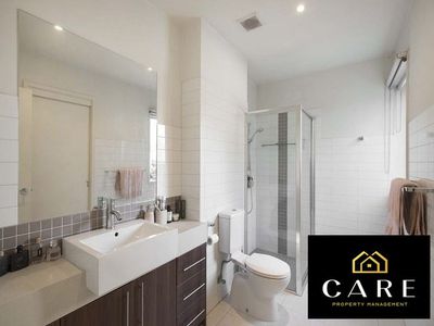 3 / 27 Charnwood Grove, St Kilda