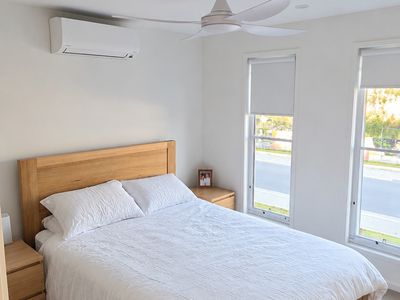73 Attenborough Drive, Banya