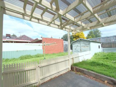 7 Trudgeon Avenue, Reservoir