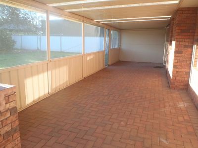 1 Davidson Drive, Dubbo
