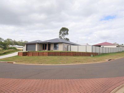 23 Sharon Crescent, Kingaroy