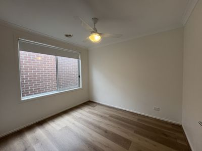 53 Keira Circuit, Werribee