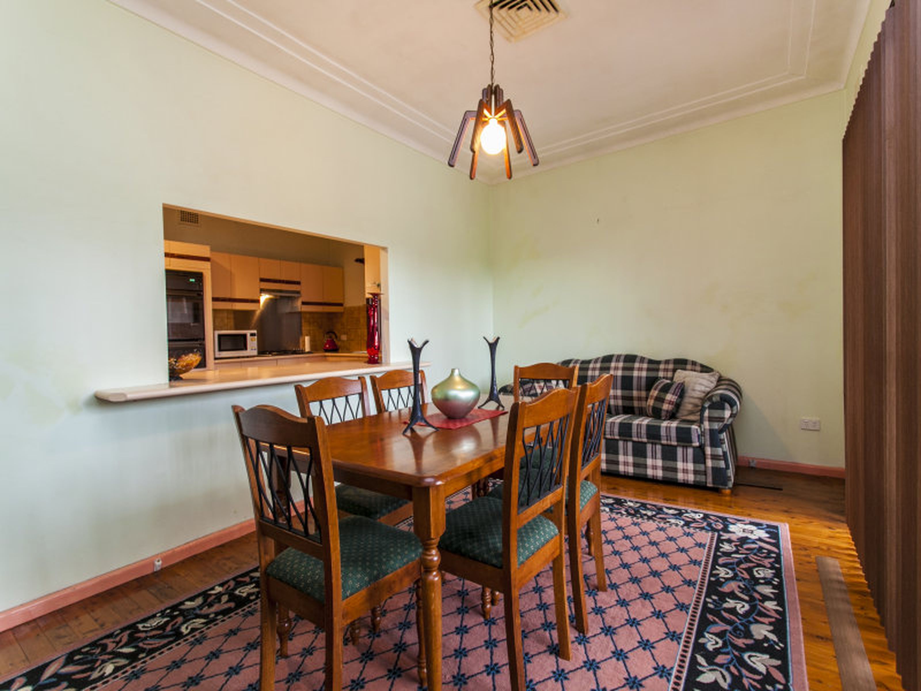 4 Braddon Place, OXLEY PARK