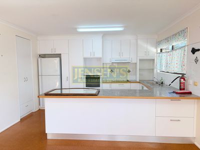 16 Gordon Street, Richmond Hill