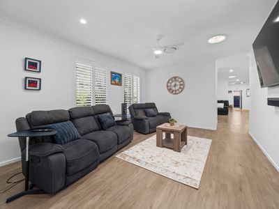 5 Elton Crescent, Capalaba