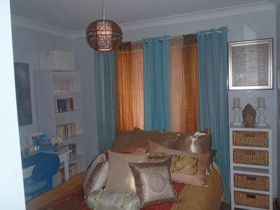 1&2 / 1 Hellyer Court, Dubbo