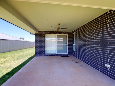 2 Abelia Court, Dubbo