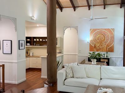 6 Euodia Close, Kamerunga