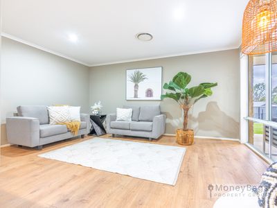 21-25  Galilee Court, Glenlogan