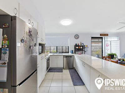 1 / 20 Harrier Place, Lowood