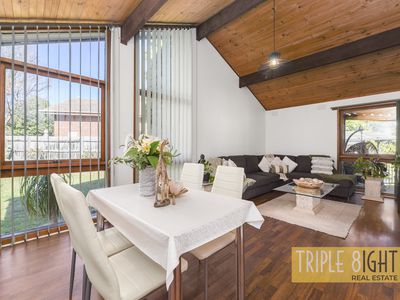 2 Thomas Court, Hallam