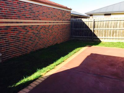 2 / 96 Thames Boulevard, Hoppers Crossing