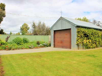 2 Broad Court, Kangaroo Flat