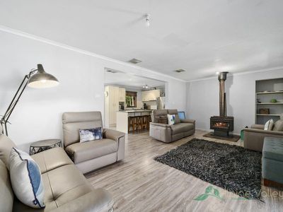 29 Simmonds Creek Road, Tawonga South