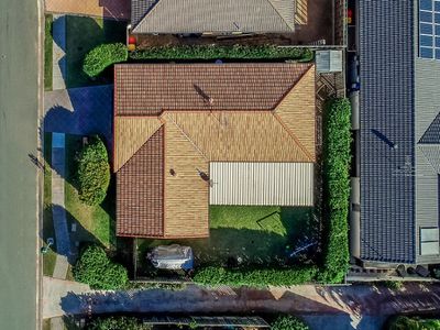50 Isaacs Way, Wakerley