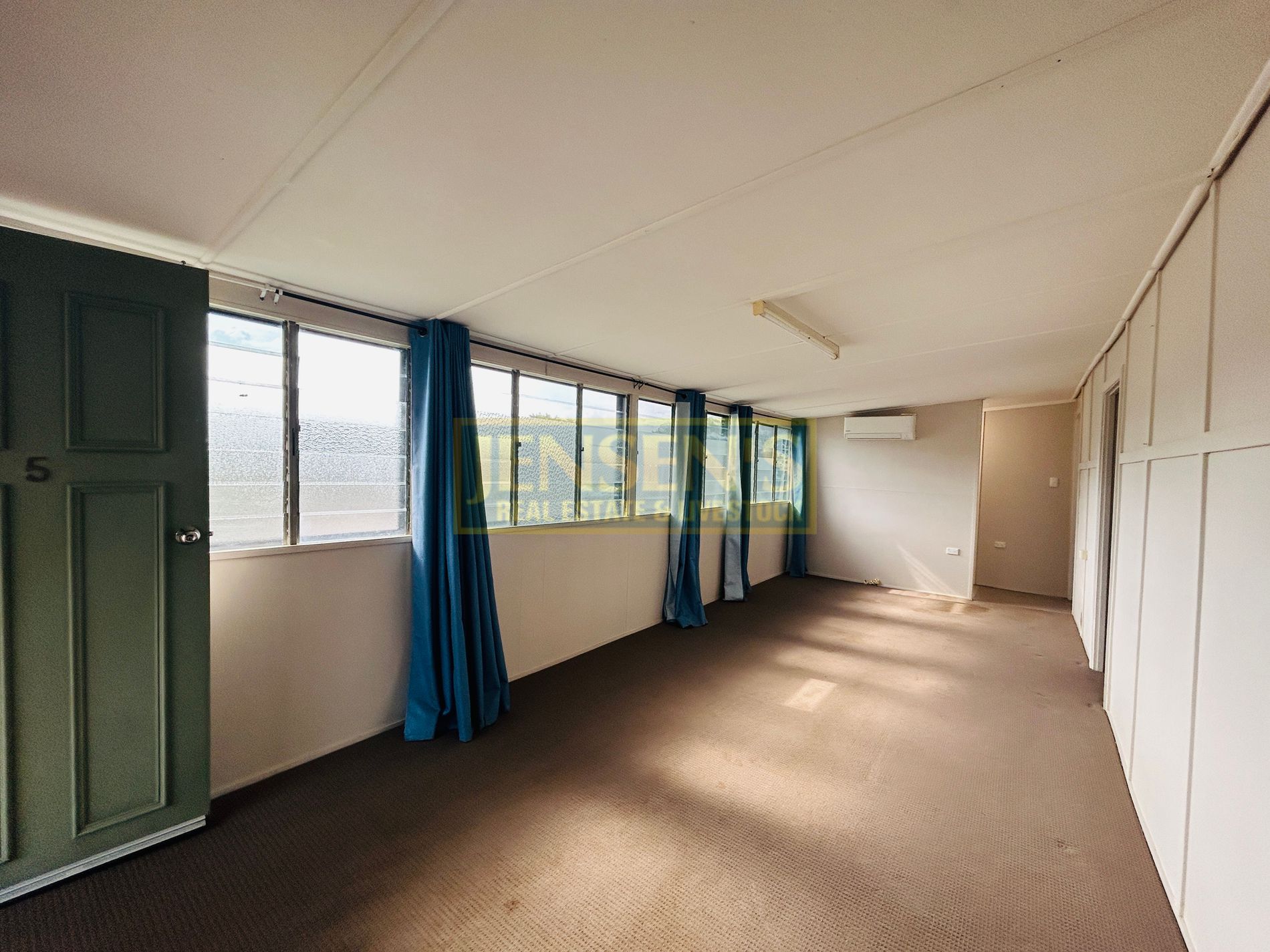 5 Daydawn Road, Charters Towers City