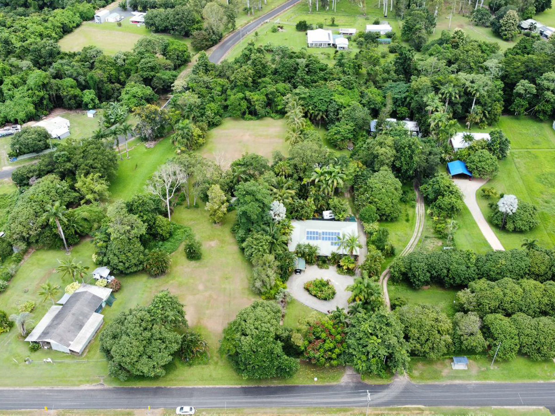 755 ELLERBECK ROAD, Carruchan