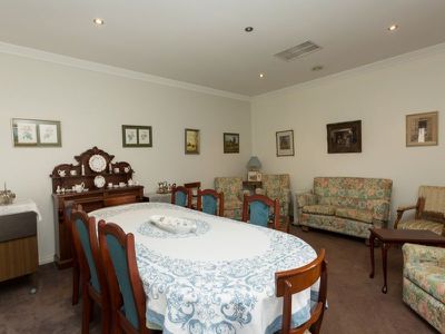10 Vine Street, Holbrook