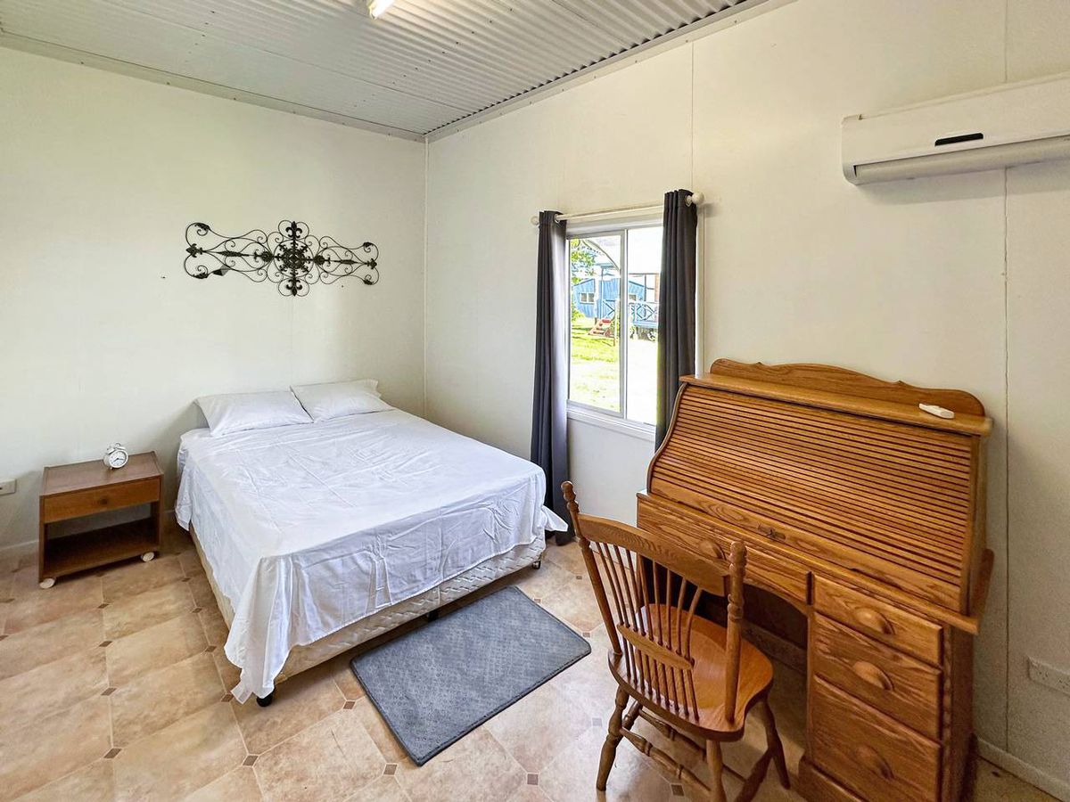 49 Forrester, Malanda