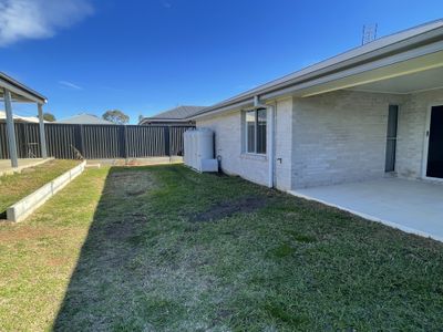 46 Evesham Circuit, Tamworth