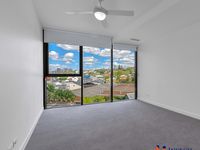607 / 10 Trinity Street, Fortitude Valley