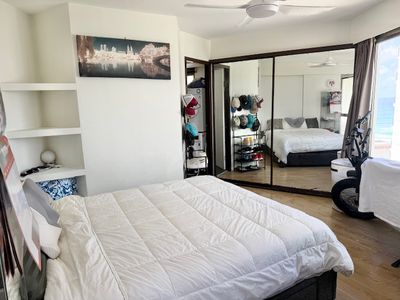 1202a / 8 Trickett Street, Surfers Paradise