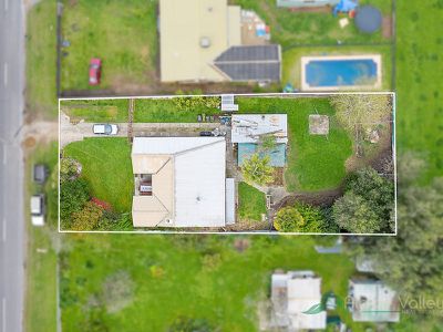 27 Simmonds Creek Road, Tawonga South