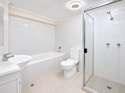 1/181 Hawkesbury Road, Westmead