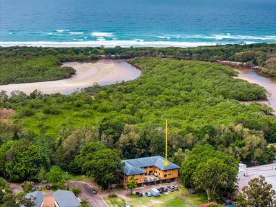 10 / 4 Bindaree Way, Ocean Shores