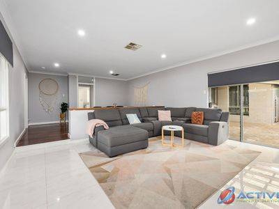 49 Arlunya Avenue, Belmont