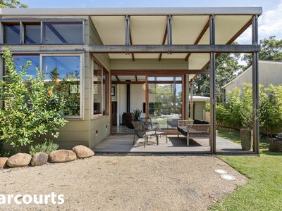 26 Ross Avenue, Narrawallee