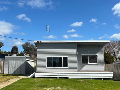 12 Pollard Street, Seymour