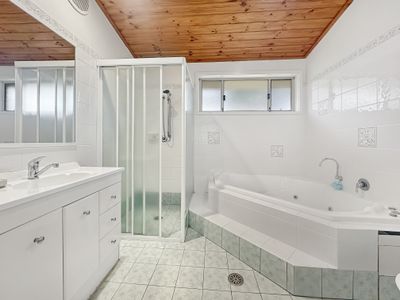 2A King Albert Avenue, Tanilba Bay