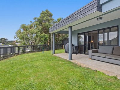 2 / 18 Sailmaker Close, Whitby