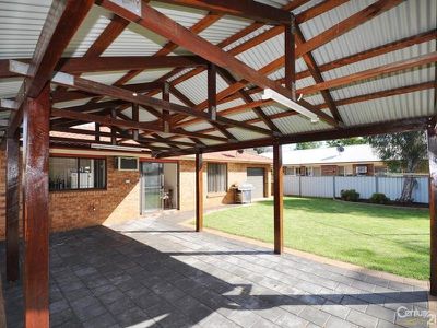 4 Hellyer Court, Dubbo