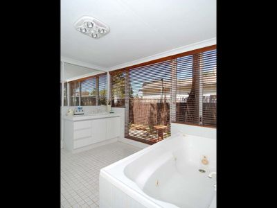 92 Campbell Street, Kalgoorlie