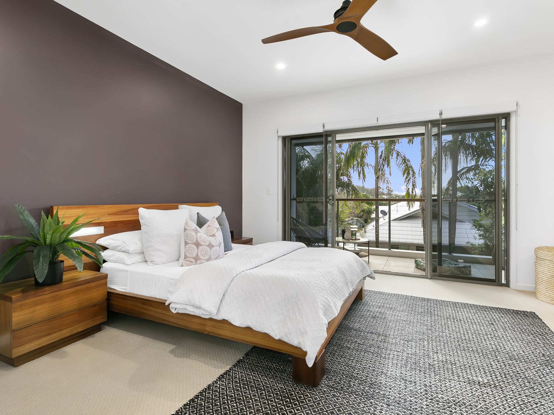 44 / 115 Peregian Springs Drive, Peregian Springs
