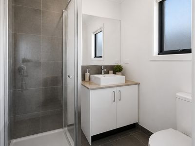10 Kobe Street, Deanside