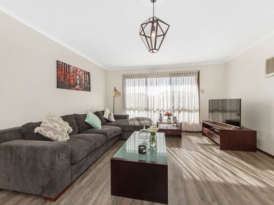 1 / 1 KINGFISHER COURT, Kings Park