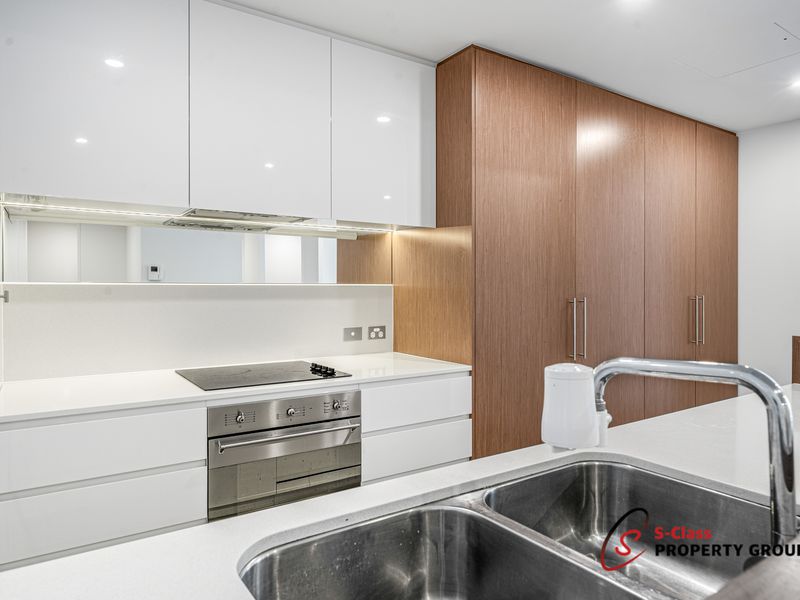 317 / 2 Moreau Parade, East Perth