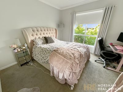 2 / 114 Bennett Road, Horsham