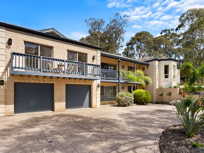 2 Nunyara Crescent, Belair