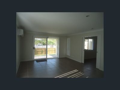 1 & 2 / 22 Neitz Street, Morayfield