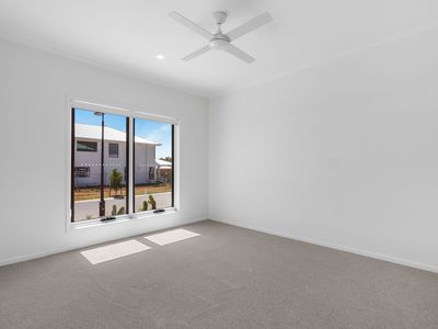 22 Garnet Court, Chambers Flat